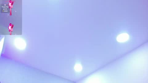 Snapshot of soph1a_ chatting on March 5, 2025, 10:22 am Sophia online show from March 5, 2025, 10:22 am