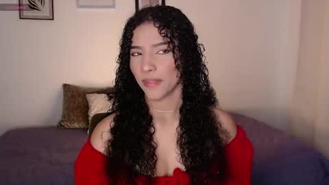 Snapshot of sophi_baby chatting on October 12, 2025, 2:54 am Sophi baby online show from October 12, 2025, 2:54 am