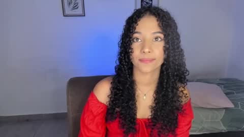 Snapshot of sophi_baby chatting on March 29, 2026, 4:34 am Sophi baby online show from March 29, 2026, 4:34 am