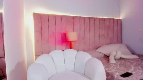 Snapshot of sophi_cooper29 chatting on August 5, 2026, 7:28 pm sophi_cooper29 online show from August 5, 2026, 7:28 pm