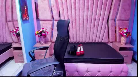 sophi_hardd online show from January 19, 2025, 8:41 pm