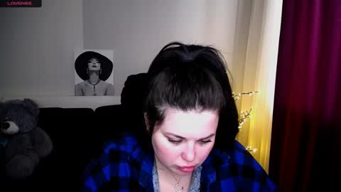 sophia__olsen online show from February 19, 2025, 9:39 am