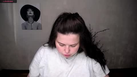 sophia__olsen online show from September 13, 2025, 5:18 am