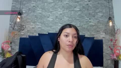 Snapshot of sophia_brunett chatting on October 11, 2025, 12:04 pm Sophia  online show from October 11, 2025, 12:04 pm