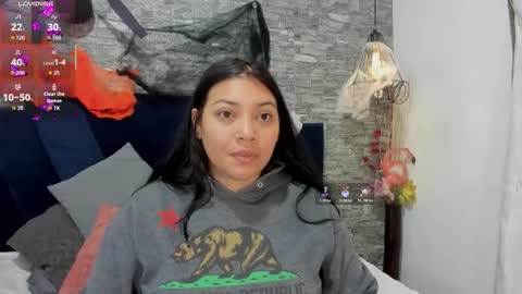 Snapshot of sophia_brunett chatting on October 23, 2025, 11:42 am Sophia  online show from October 23, 2025, 11:42 am
