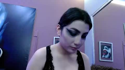 sophia hottie online show from February 14, 2025, 2:12 pm
