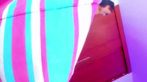 sophia_horny19 online show from May 22, 2026, 9:15 am