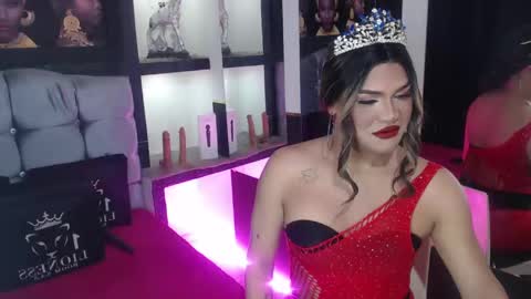 Snapshot of sophia_hott01 chatting on October 22, 2025, 12:16 pm sophia_hott01 online show from October 22, 2025, 12:16 pm