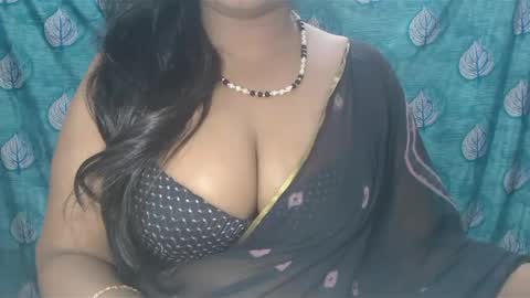 Snapshot of sophia_indian chatting on December 24, 2024, 5:38 am Sophia Tamil online show from December 24, 2024, 5:38 am