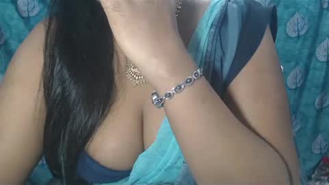 Snapshot of sophia_indian chatting on December 27, 2024, 8:18 pm Sophia Tamil online show from December 27, 2024, 8:18 pm