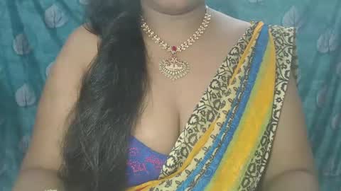 Snapshot of sophia_indian chatting on January 11, 2025, 4:27 am Sophia Tamil online show from January 11, 2025, 4:27 am