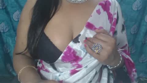 Snapshot of sophia_indian chatting on January 21, 2025, 10:08 am Sophia Tamil online show from January 21, 2025, 10:08 am