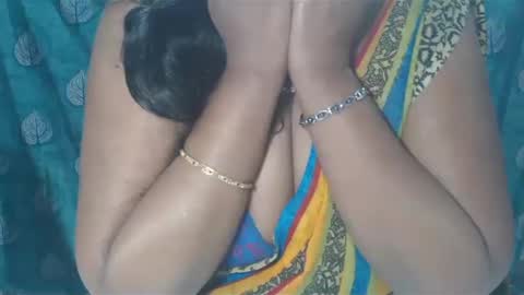 Snapshot of sophia_indian chatting on January 28, 2025, 7:32 am Sophia Tamil online show from January 28, 2025, 7:32 am
