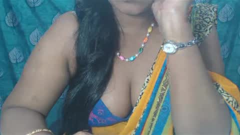 Snapshot of sophia_indian chatting on January 28, 2025, 10:34 am Sophia Tamil online show from January 28, 2025, 10:34 am