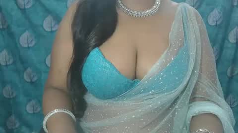 Snapshot of sophia_indian chatting on February 2, 2025, 5:42 am Sophia Tamil online show from February 2, 2025, 5:42 am
