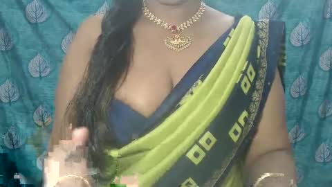 Snapshot of sophia_indian chatting on February 6, 2025, 4:31 am Sophia Tamil online show from February 6, 2025, 4:31 am
