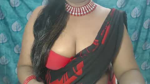 Snapshot of sophia_indian chatting on February 17, 2025, 5:14 am Sophia Tamil online show from February 17, 2025, 5:14 am