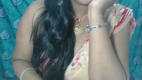 Snapshot of sophia_indian chatting on March 6, 2025, 11:36 am Sophia Tamil online show from March 6, 2025, 11:36 am