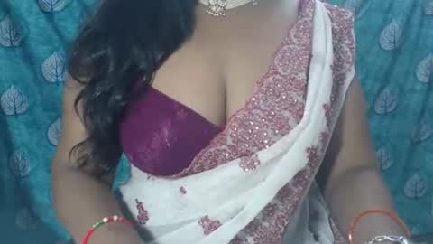 Snapshot of sophia_indian chatting on September 9, 2025, 4:56 am Sophia Tamil online show from September 9, 2025, 4:56 am