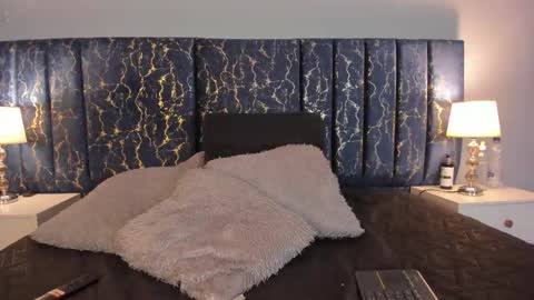 Sofia  online show from October 17, 2025, 2:19 pm