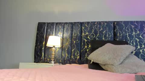 Sofia  online show from January 9, 2026, 11:13 am