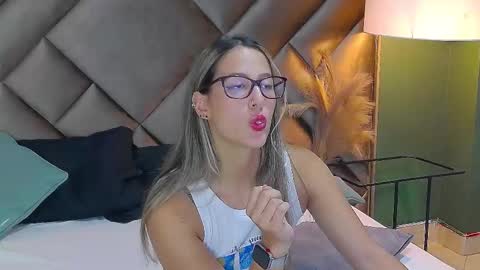 Sofia online show from September 14, 2025, 3:11 pm