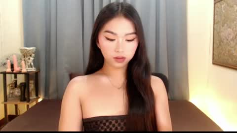 sophia_lust69 online show from December 23, 2025, 10:46 am