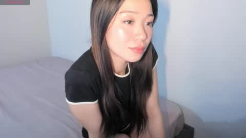 Snapshot of sophia_squirtits chatting on May 8, 2026, 4:45 pm QUEEN OF SQUIRT online show from May 8, 2026, 4:45 pm