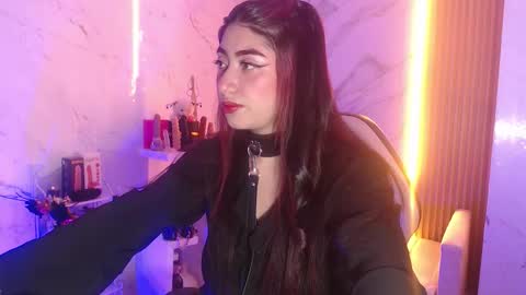 Sophia online show from February 17, 2026, 3:36 am