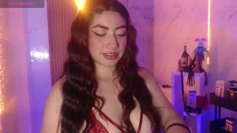 Sophia online show from May 7, 2026, 4:18 am