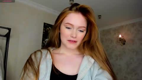 Sophia online show from September 12, 2025, 6:24 am