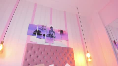 sophia_turneer online show from December 19, 2024, 8:23 am