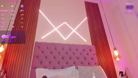 sophia_turneer online show from July 28, 2026, 10:54 am