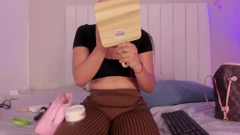 Snapshot of sophia_walkett chatting on April 9, 2026, 2:00 pm Michelle online show from April 9, 2026, 2:00 pm