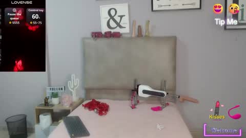 Sophia Bedford online show from April 24, 2026, 3:14 pm