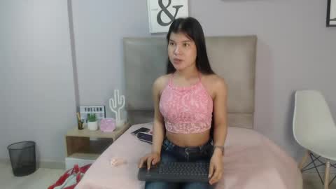 Sophia Bedford online show from April 27, 2026, 1:31 pm