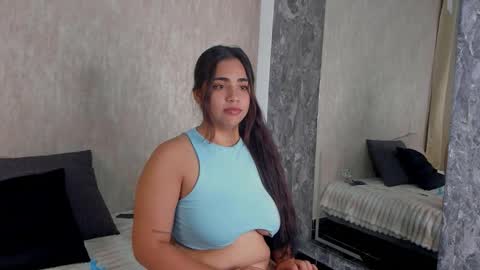 sophiabliss_ online show from September 13, 2025, 8:41 pm