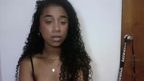 Snapshot of sophiacastro19 chatting on March 9, 2026, 8:35 pm Sophia online show from March 9, 2026, 8:35 pm