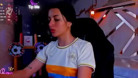sophiadoll_tf online show from June 17, 2026, 1:01 pm