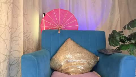 Sophia online show from May 8, 2026, 10:09 am