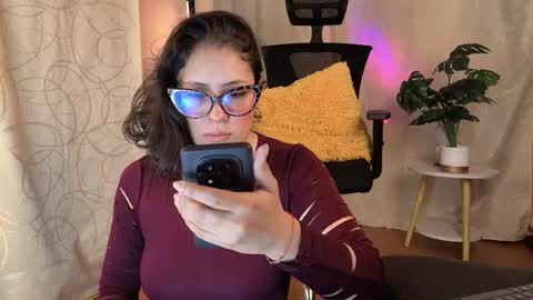 Sophia online show from June 8, 2026, 3:29 am
