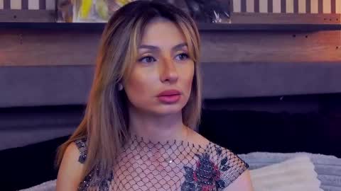 Sophia Lace online show from May 7, 2026, 3:12 am