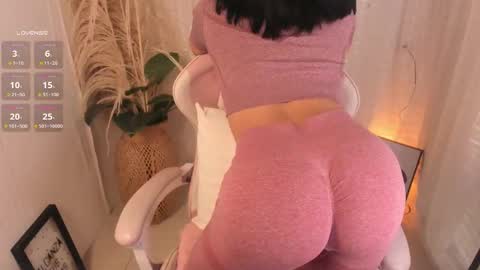 Snapshot of sophiaparker_ chatting on September 16, 2025, 2:51 pm    online show from September 16, 2025, 2:51 pm