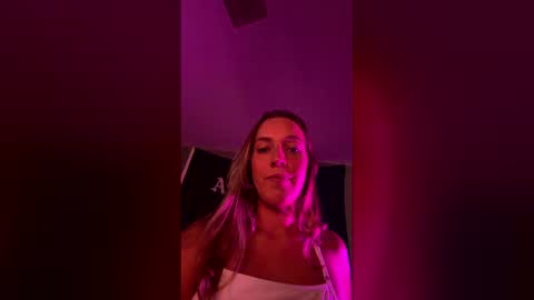 Snapshot of sophiasaintxo chatting on May 25, 2026, 6:03 pm sophiasaintxo online show from May 25, 2026, 6:03 pm