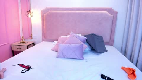 Snapshot of sophiawhite__ chatting on January 3, 2025, 4:16 pm SOPHIA online show from January 3, 2025, 4:16 pm
