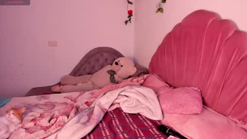 Clara sophia online show from October 3, 2025, 9:34 pm