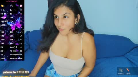 Snapshot of sophie__walker chatting on April 12, 2026, 5:29 pm Sophia online show from April 12, 2026, 5:29 pm