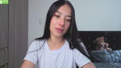 Snapshot of sophie_bbs chatting on October 1, 2025, 2:01 pm Sophie online show from October 1, 2025, 2:01 pm