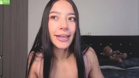 Snapshot of sophie_bbs chatting on October 8, 2025, 2:14 pm Sophie online show from October 8, 2025, 2:14 pm