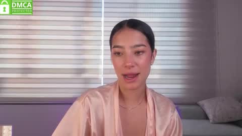 Snapshot of sophie_bbs chatting on October 23, 2025, 2:05 pm Sophie online show from October 23, 2025, 2:05 pm